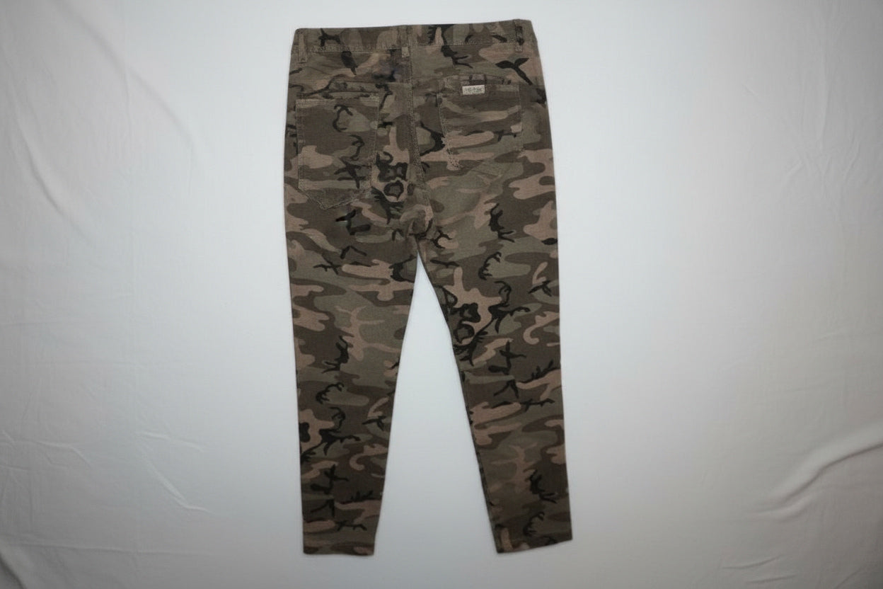 Pantalon Velours Côtelés - by PLAN.BEE