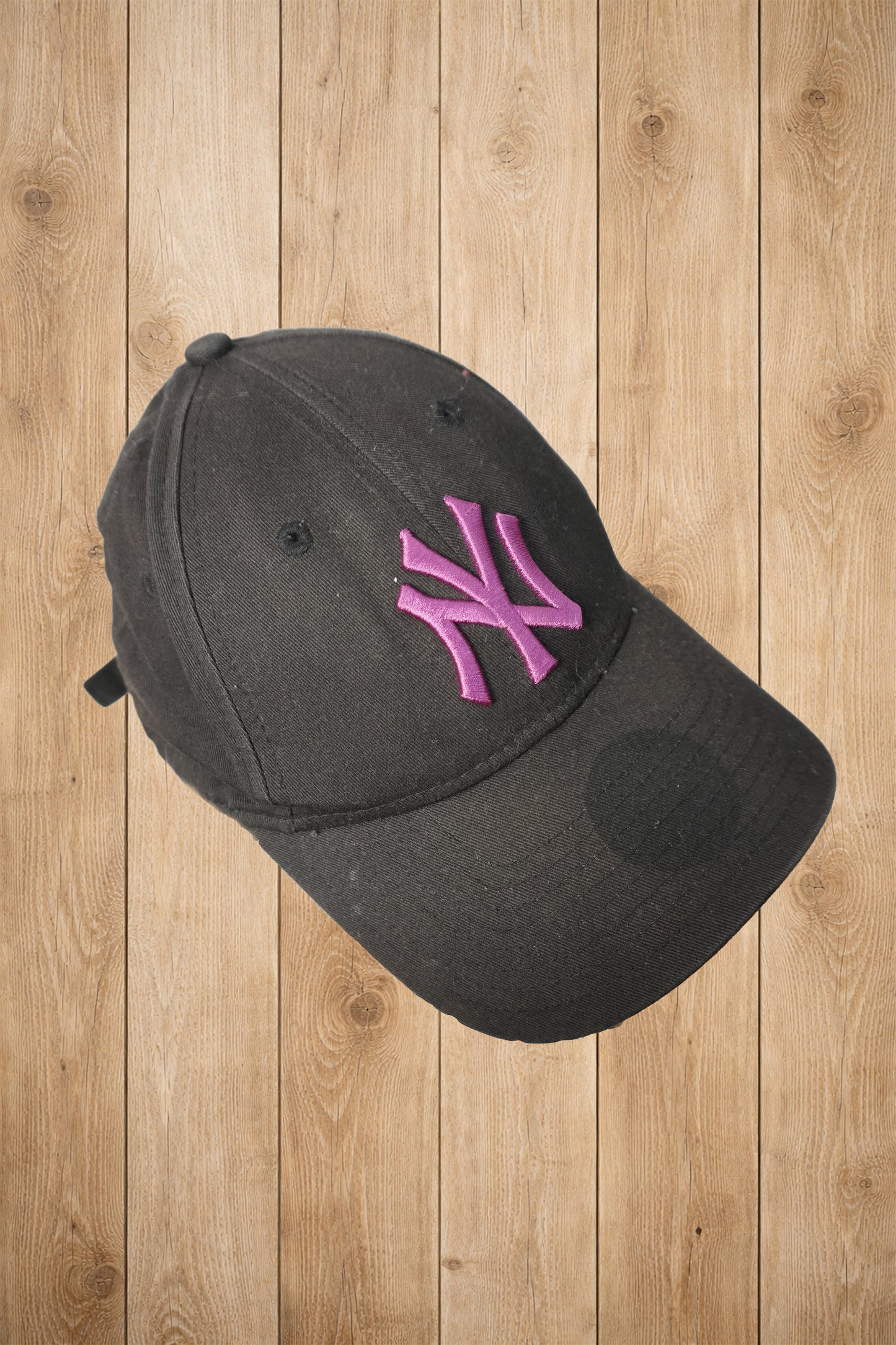 Casquette New Era – By BÉATRICE