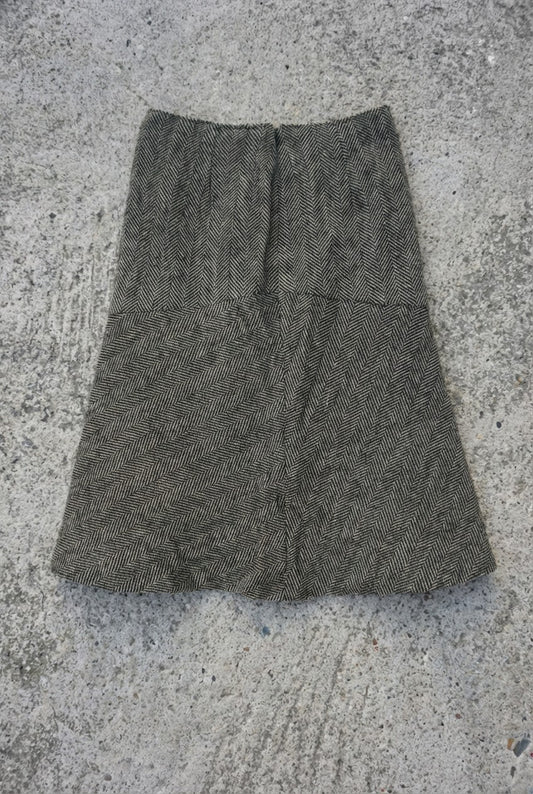 Jupe grise mi-longue – taille 34