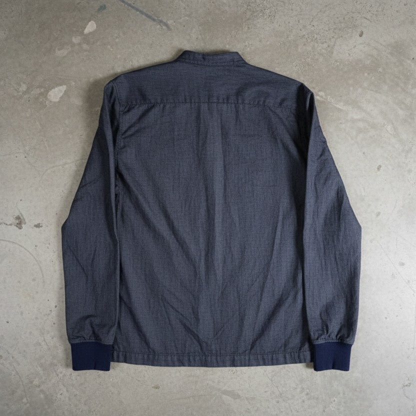 Chemise bleu foncé – taille M (coupe ajustée)