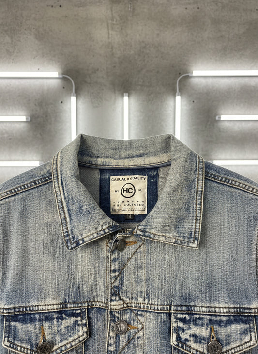 Veste en denim bleu délavé – By Jonathan