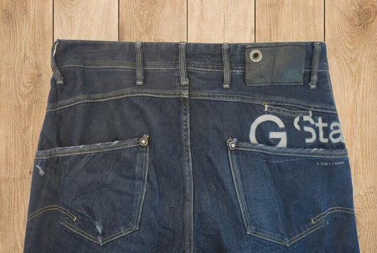 Jean bleu foncé – by Béatrice