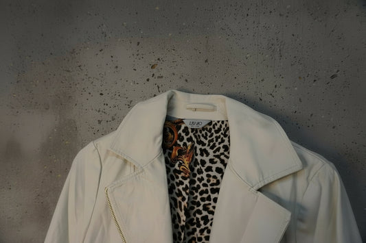 Veste en cuir blanche – taille XS