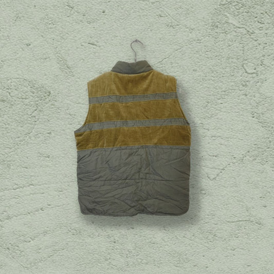 Puffer Vest Vert Matcha – by YANNIS KINGSTON