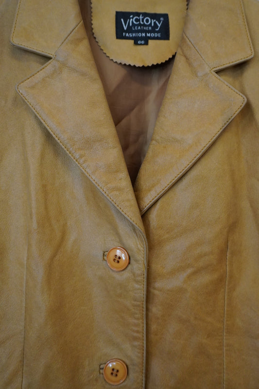 Blazer En Cuir - by BEATRICE
