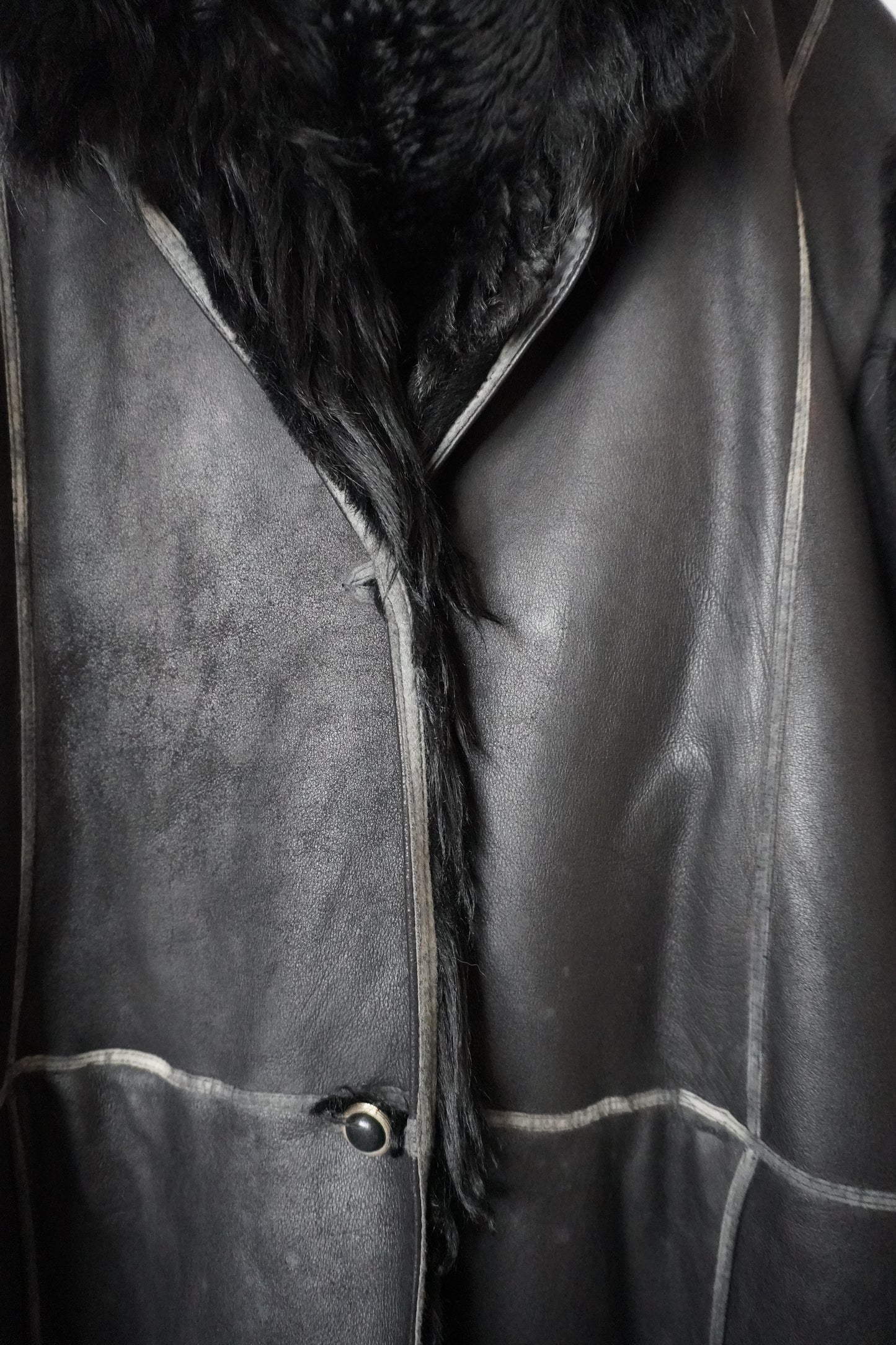Manteau Effet Cuir et Fausse Fourrure - by MIA
