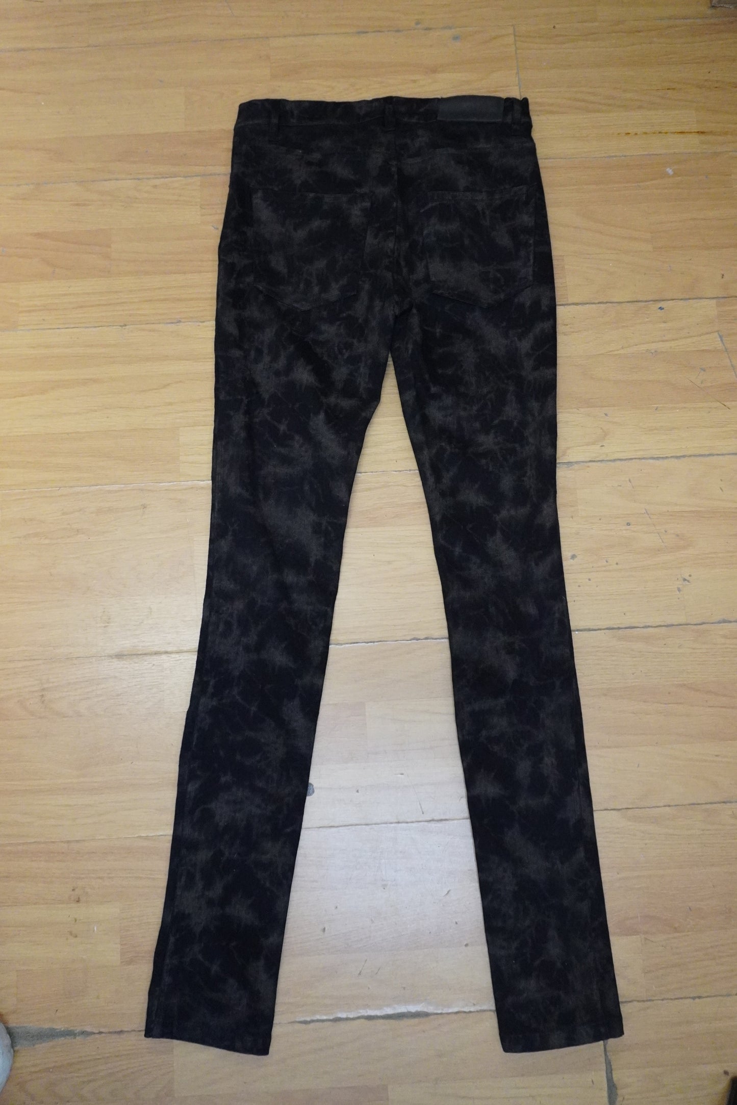 Jeans Skinny Noir - by BÉATRICE