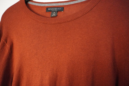 Pull rouge Banana Republic – by Zainab