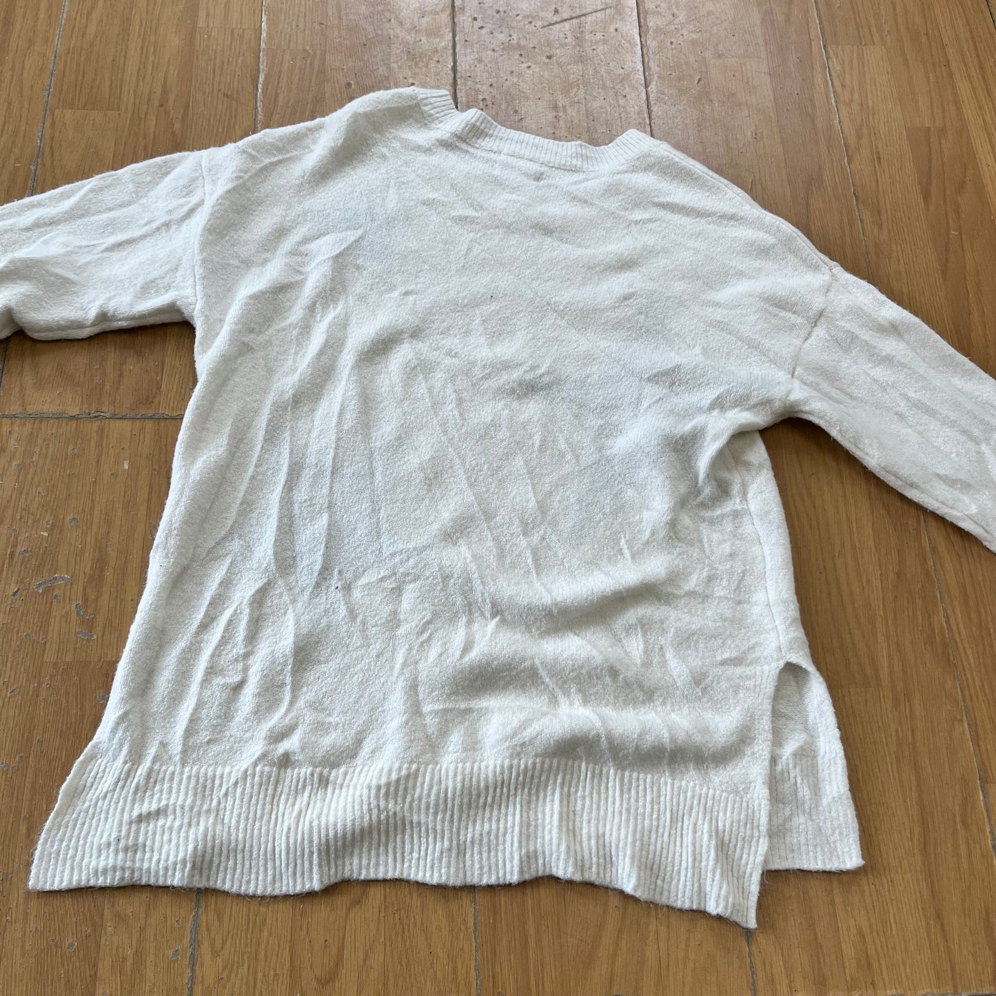 Pull blanc Thread & Supply avec étoiles – Taille S