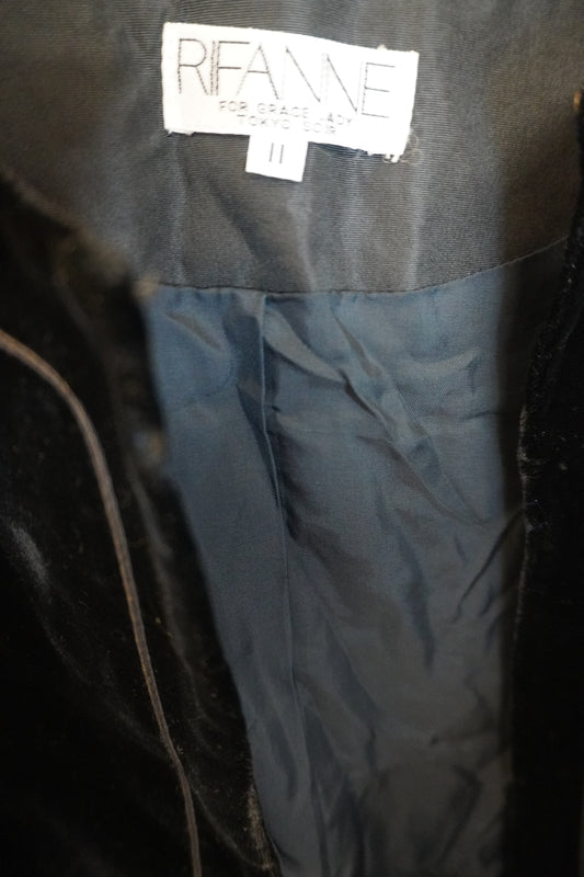 Veste courte noire brodée – BY SARAH LANG