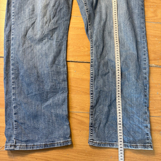Jean bleu - Wrangler - Taille W42 L30