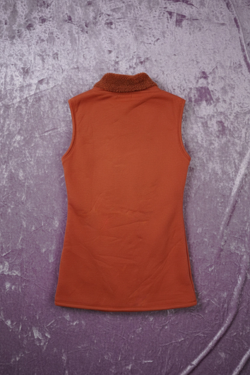 Robe Sans Manches - by SASSCARELLA