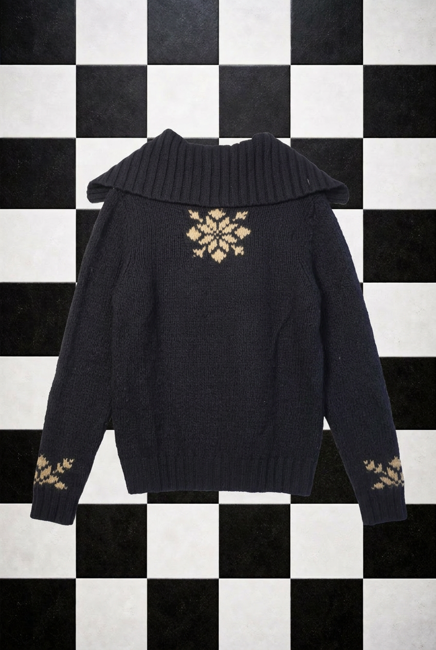 Pull en maille bleu foncé motif hivernal – BY SARAH LANG