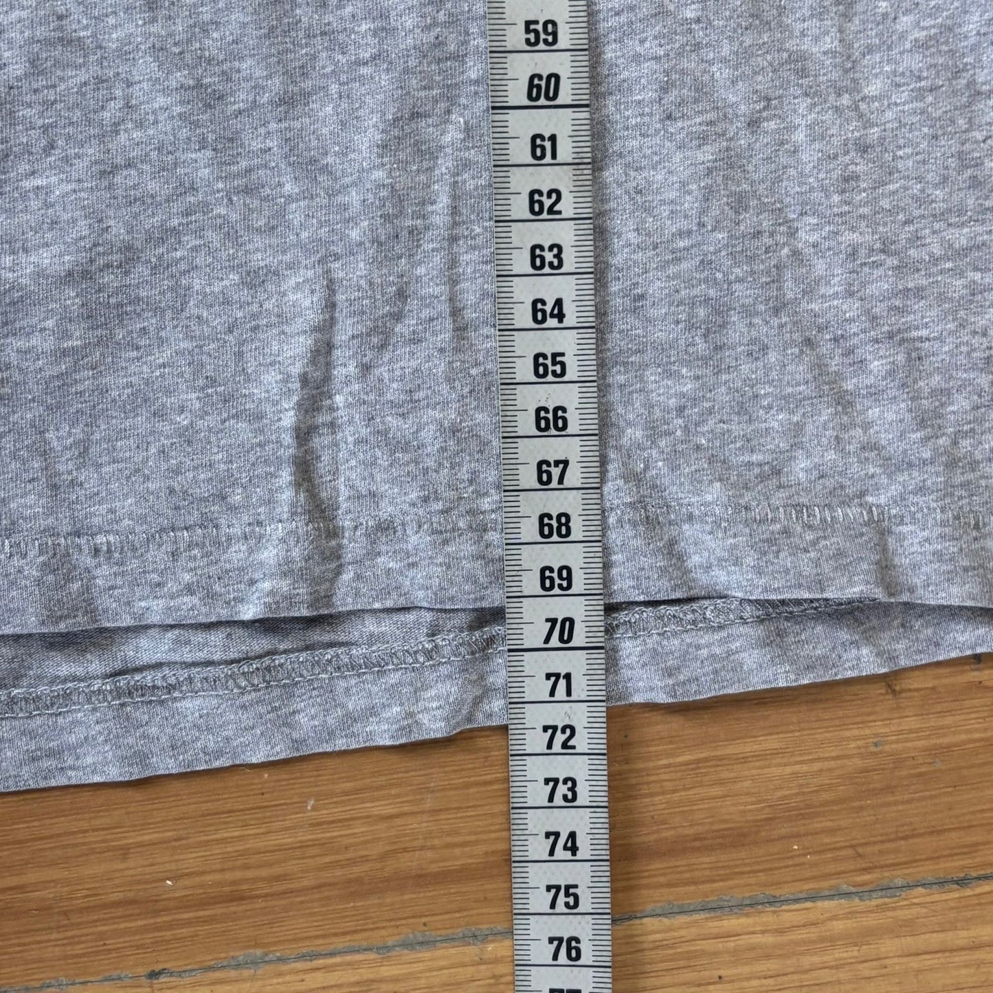 T-shirt Levi’s – Taille M (gris)