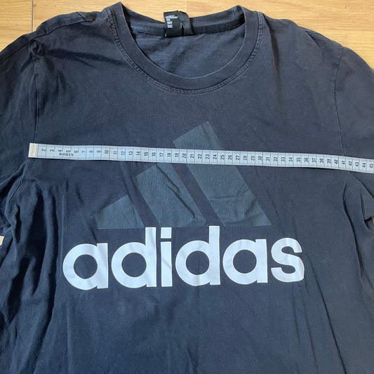 T-shirt adidas noir – Taille M