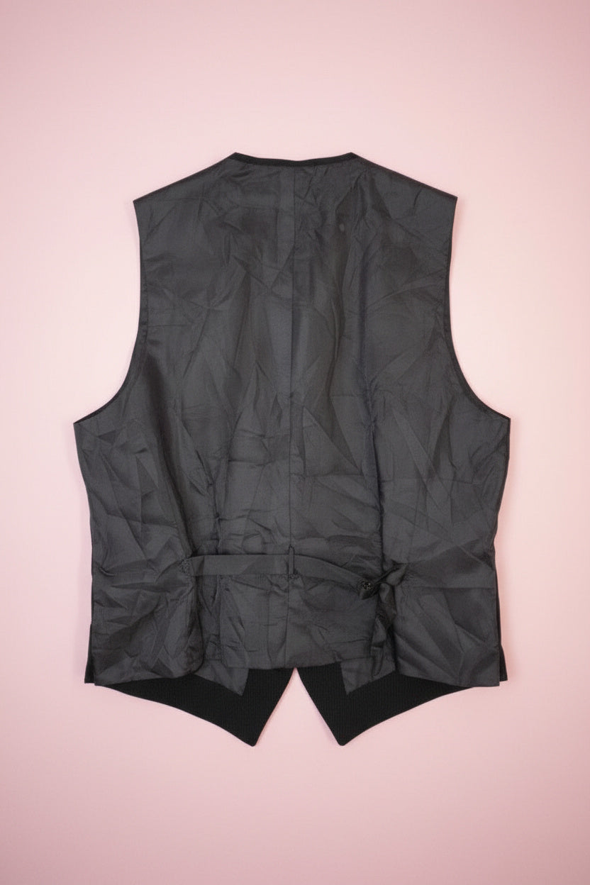 Gilet sans manches noir – by Zainab