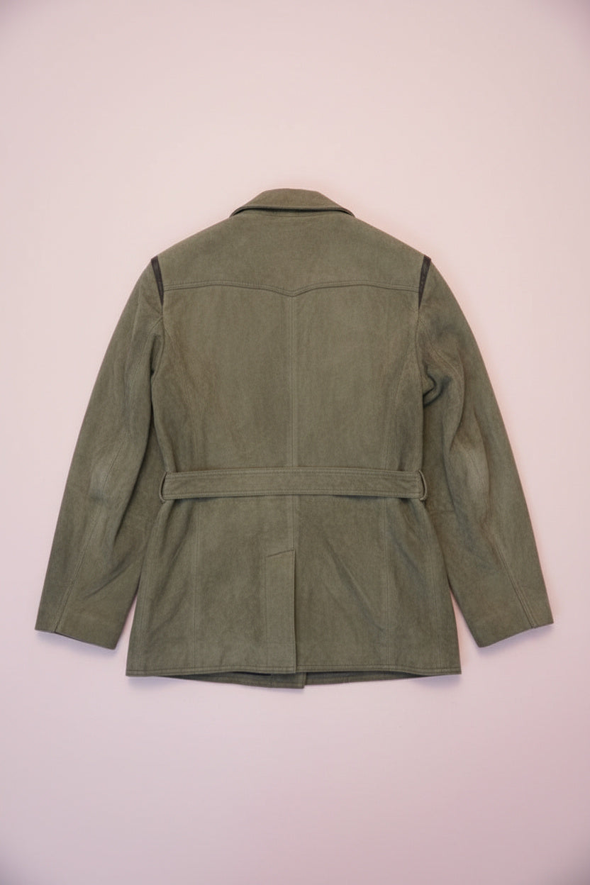 Veste en cuir verte ceinturée – BY ZAINAB