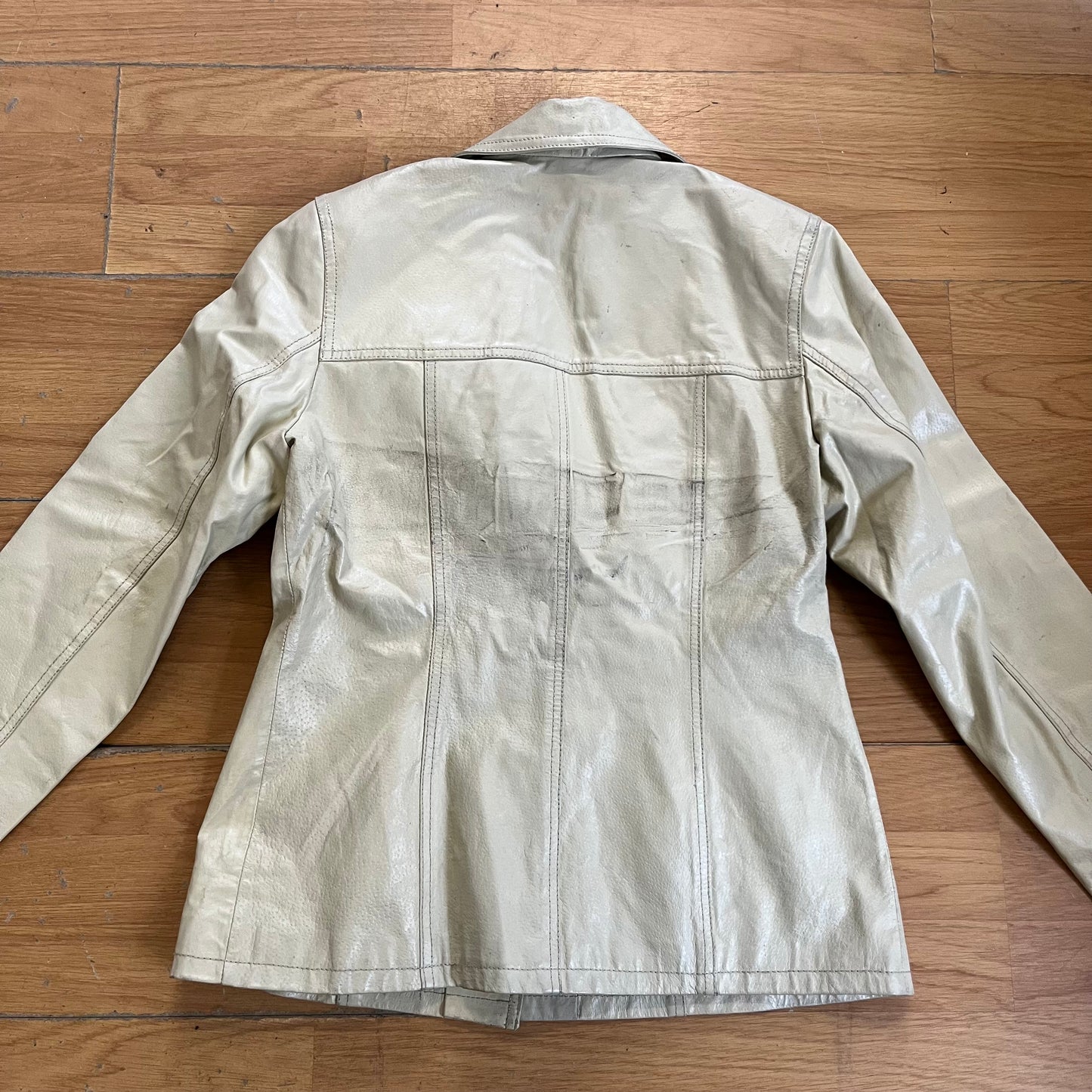 Veste en cuir crème courte – Taille 42