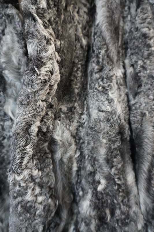 Manteau fourrure gris foncé Pelze – Taille – L