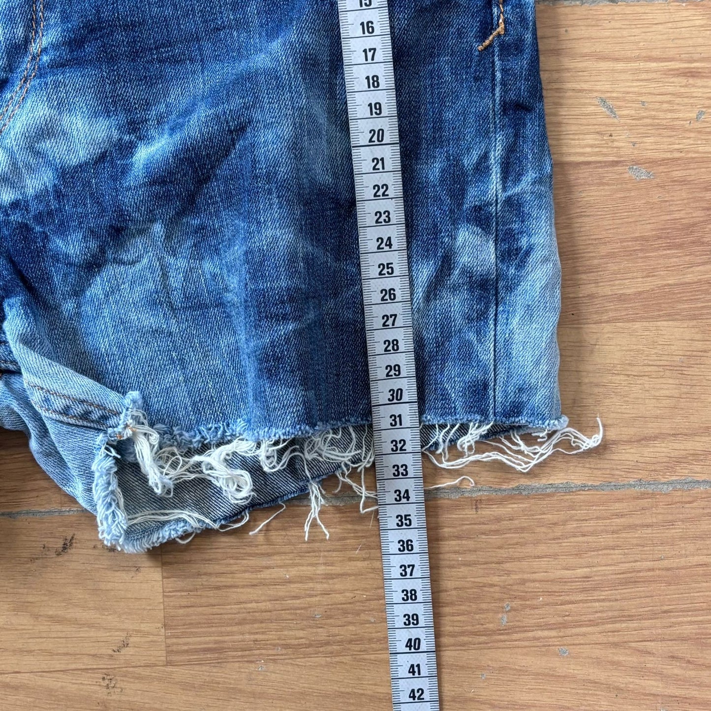 Short en jean Levi’s – Modèle 627 femme