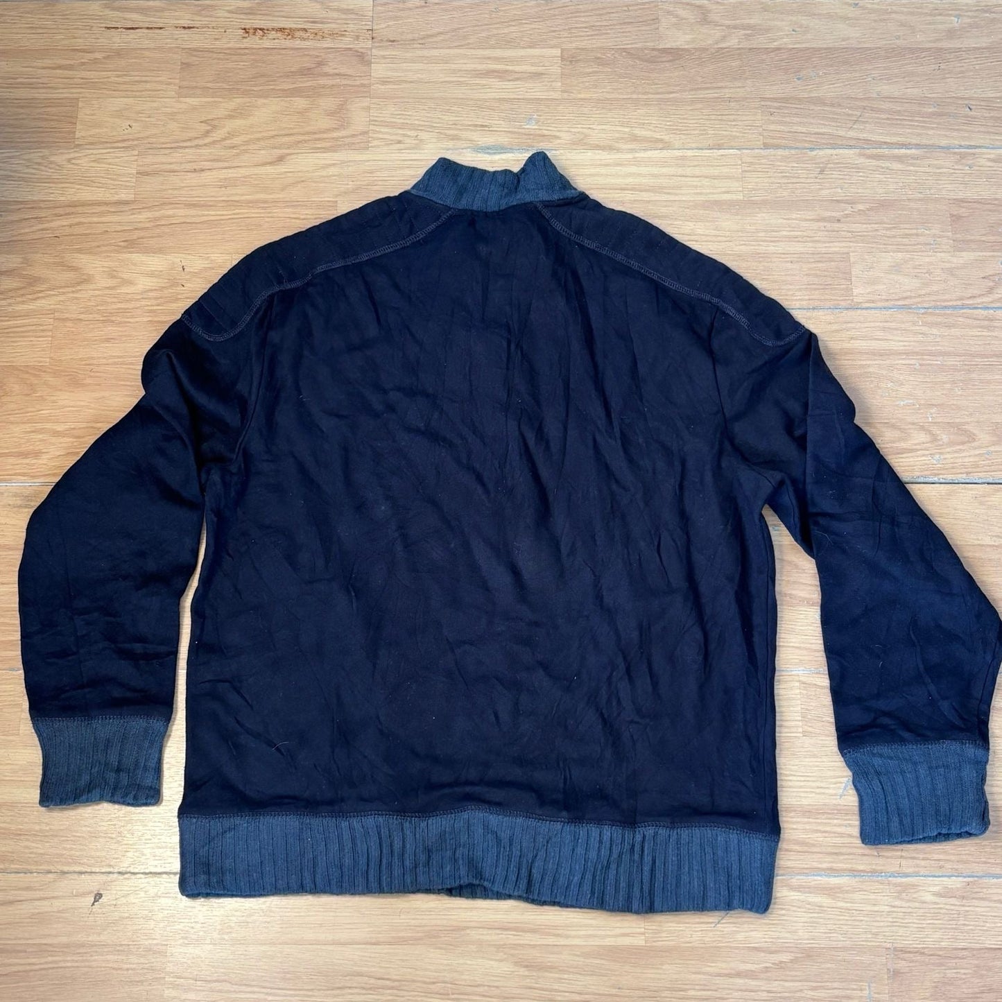 Pull zippé Calvin Klein – Taille XL