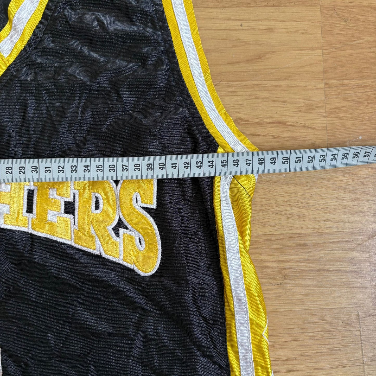 Maillot de basketball Panthers 2 noir et jaune Hayah Inc – Taille L (estimée)