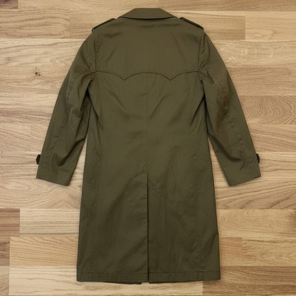 Trench-Coat - by BÉATRICE
