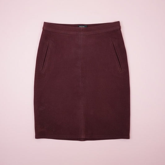 Jupe rouge en cuir – by Zainab