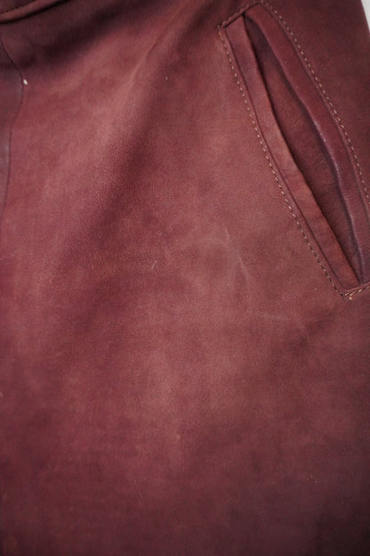 Jupe rouge en cuir – by Zainab