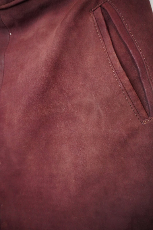 Jupe rouge en cuir – by Zainab