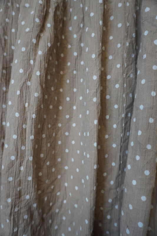 Jupe rose à pois blancs – by Zainab