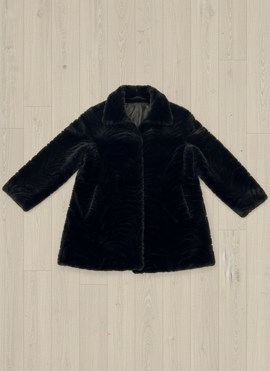 Manteau Fausse Fourrure - by BÉATRICE