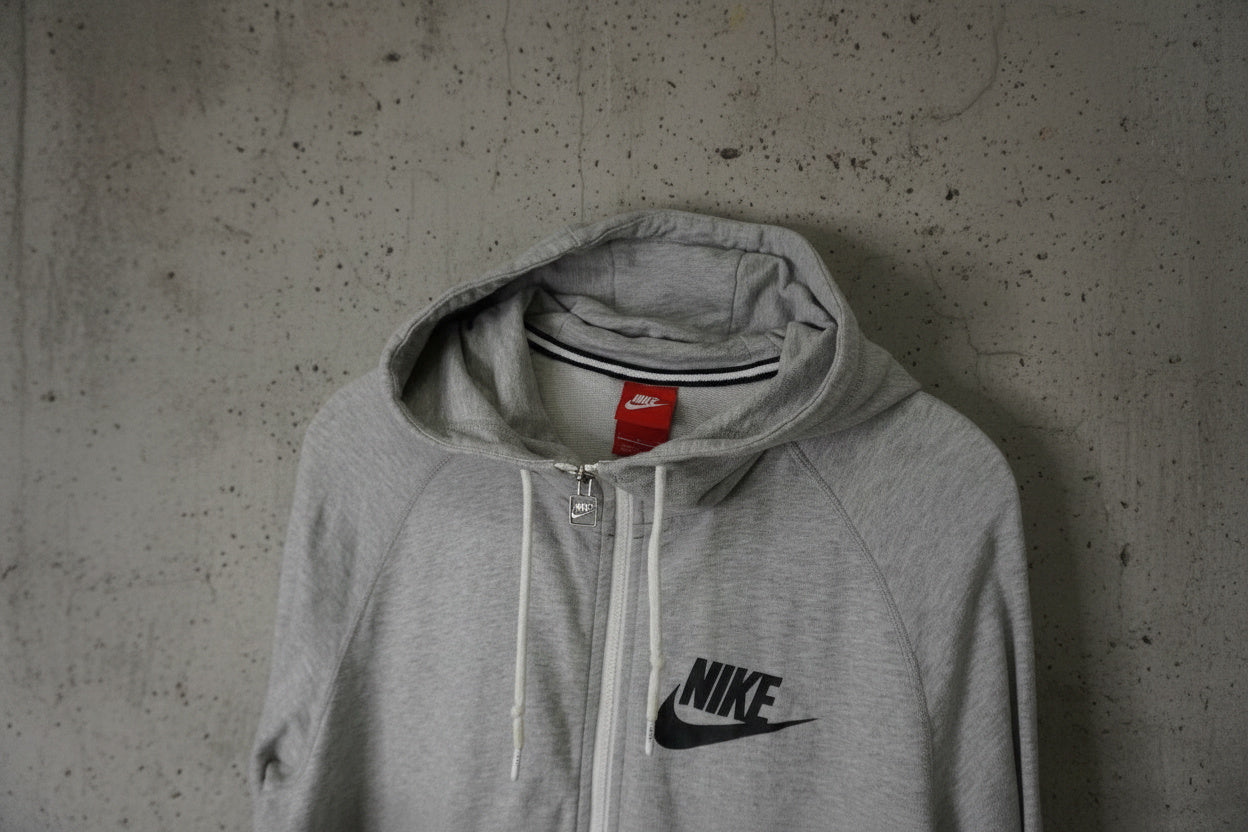 Hoodie zippé Nike gris – taille L