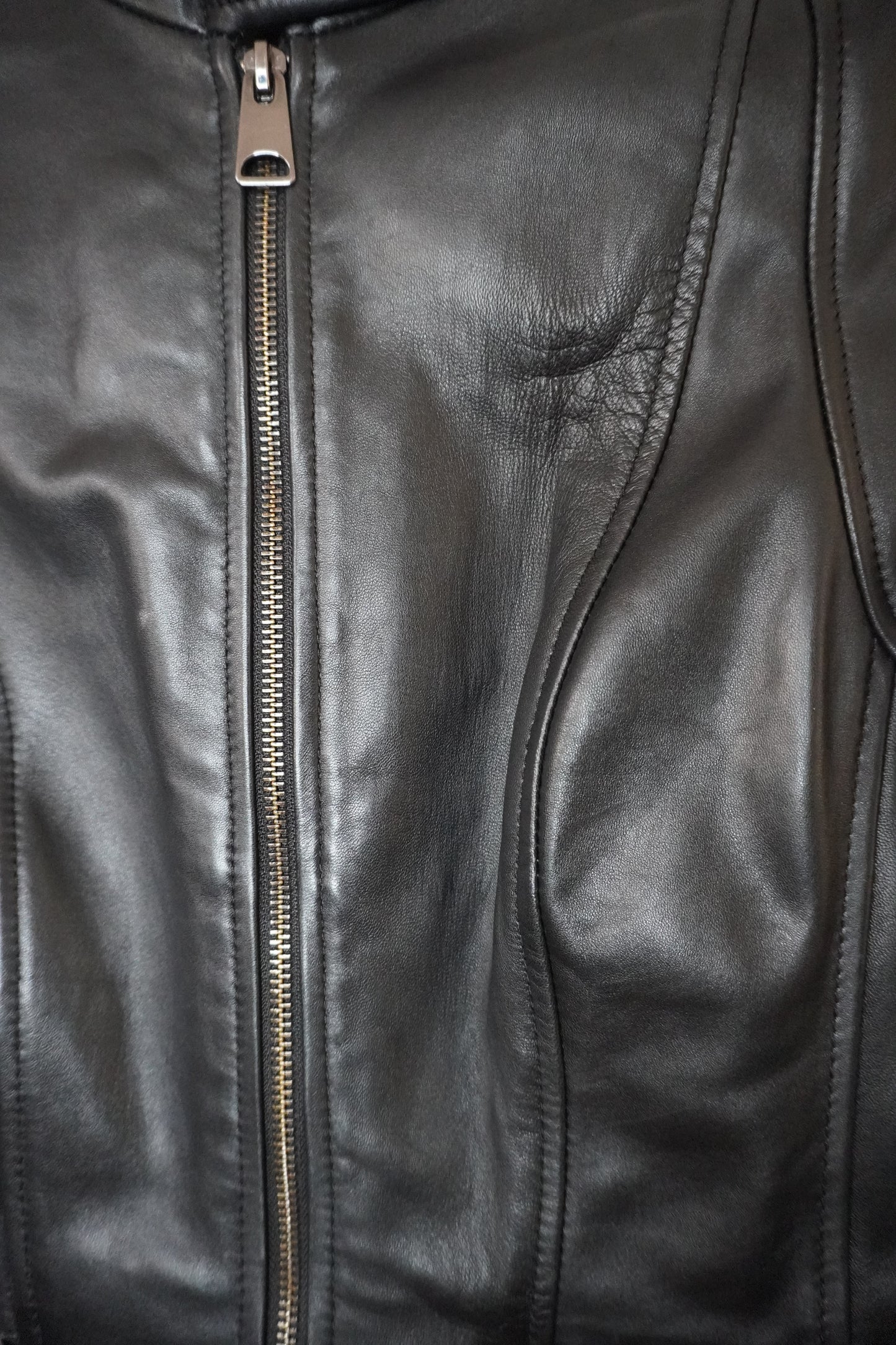 Veste En Cuir - by PLAN.BEE