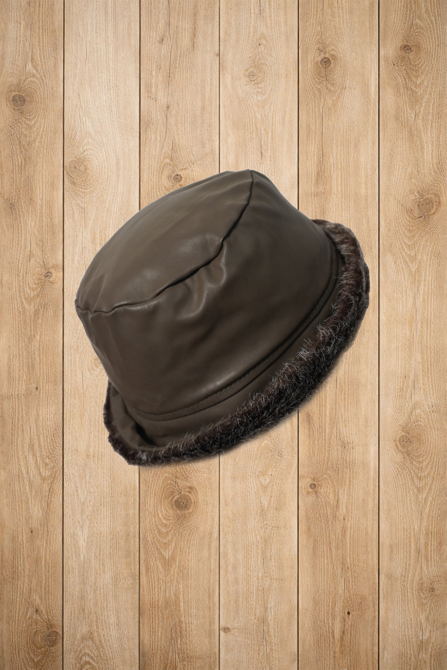 Fourrure Hat – By BÉATRICE