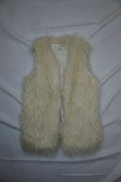 Gilet Effet Fourrure - by PLAN.BEE