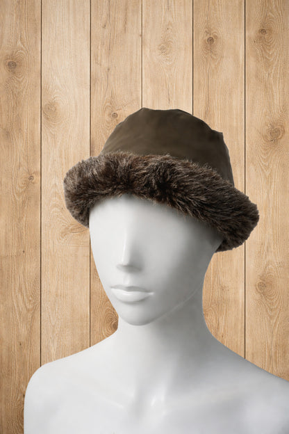 Fourrure Hat – By BÉATRICE