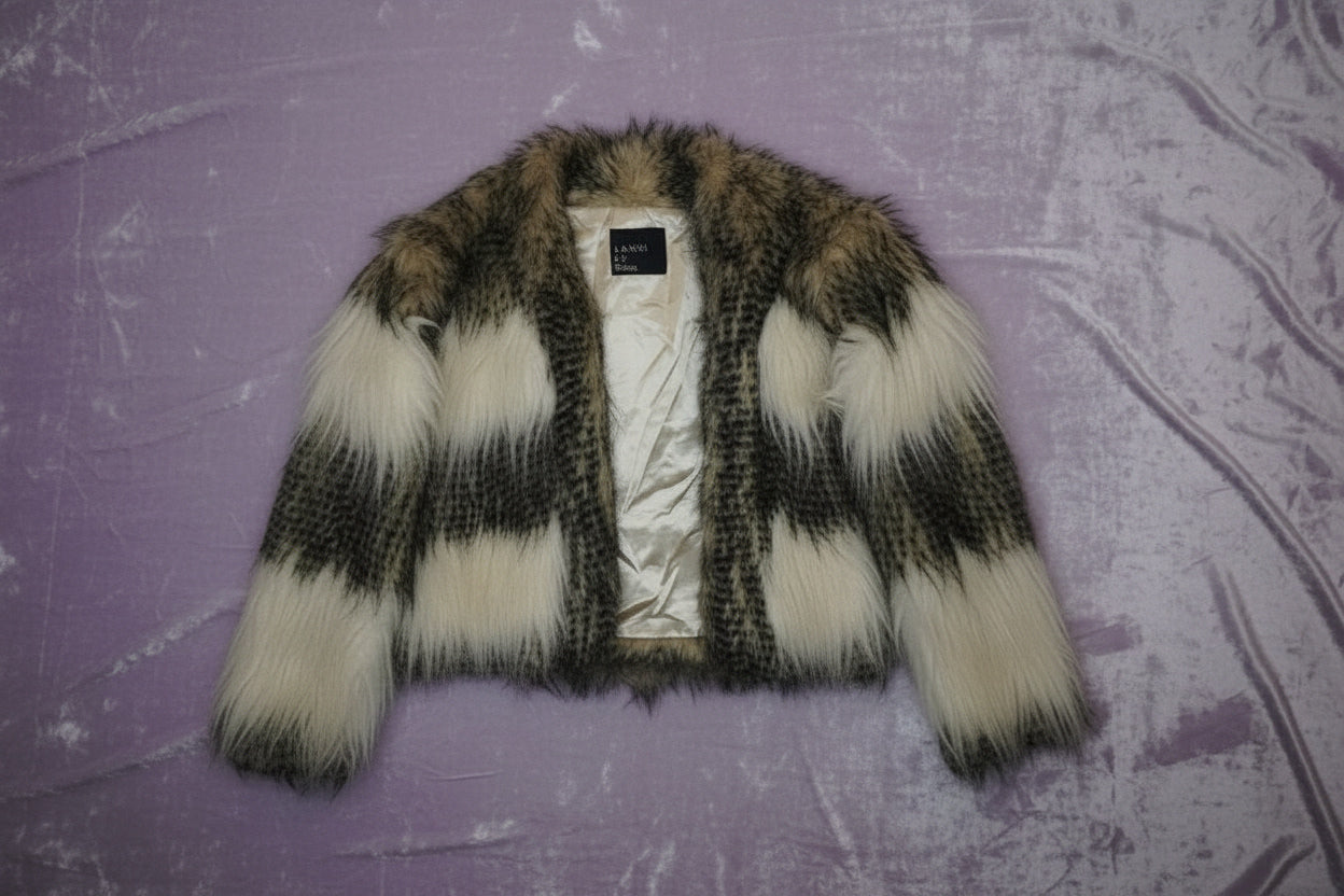 Manteau Court Fausse Fourrure - by SASSCARELLA - Taille : S