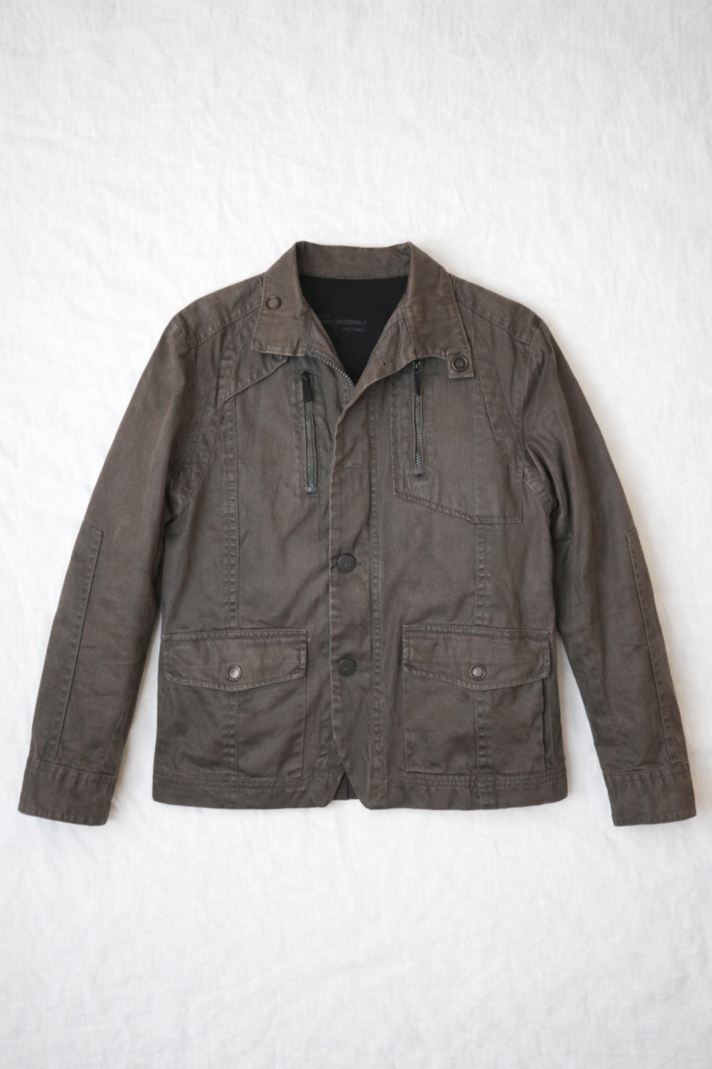 Veste Militaire - by PLAN.BEE