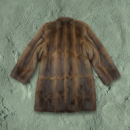 Manteau en Fourrure Longue - by YANNIS KINGSTON