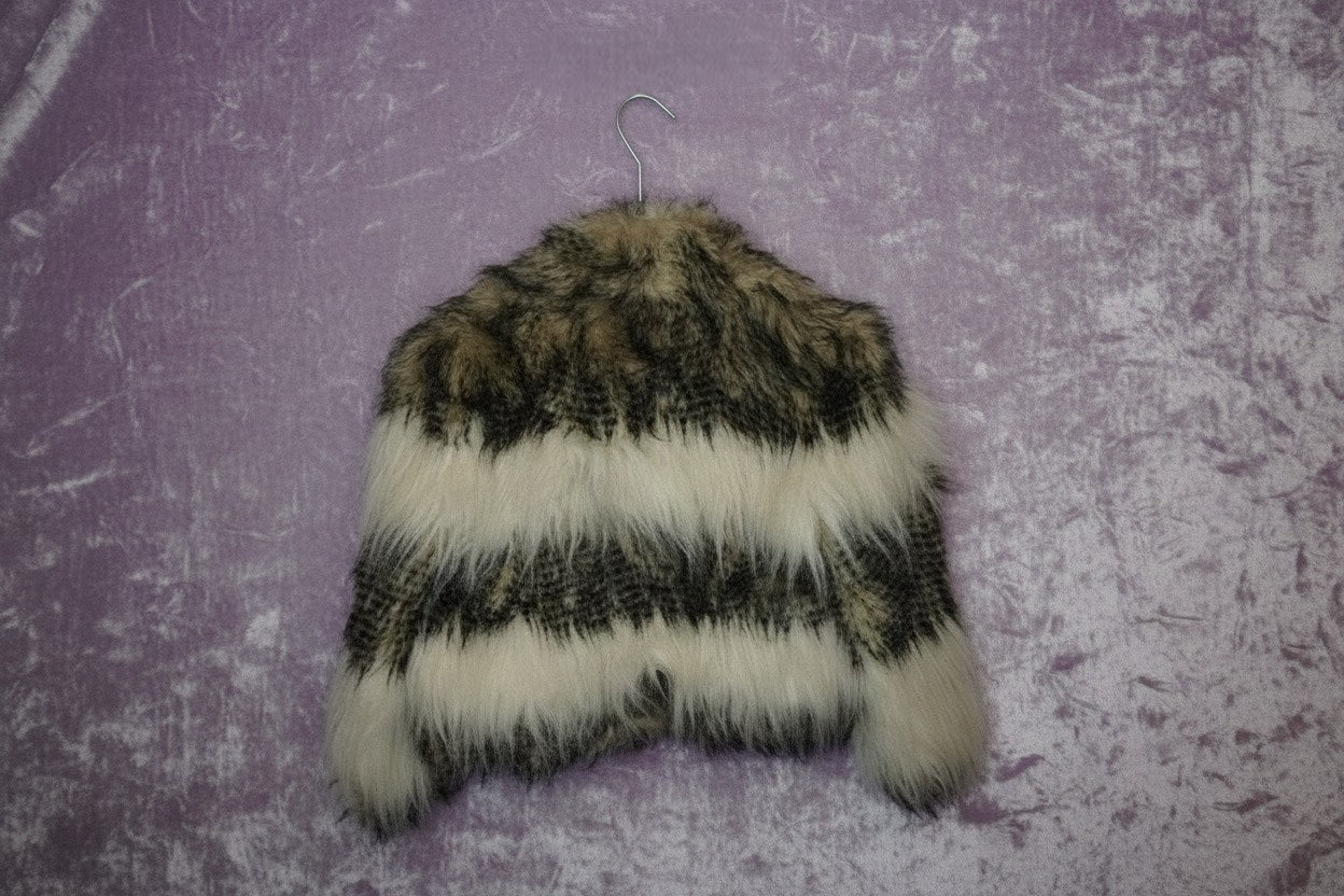 Manteau Court Fausse Fourrure - by SASSCARELLA - Taille : S
