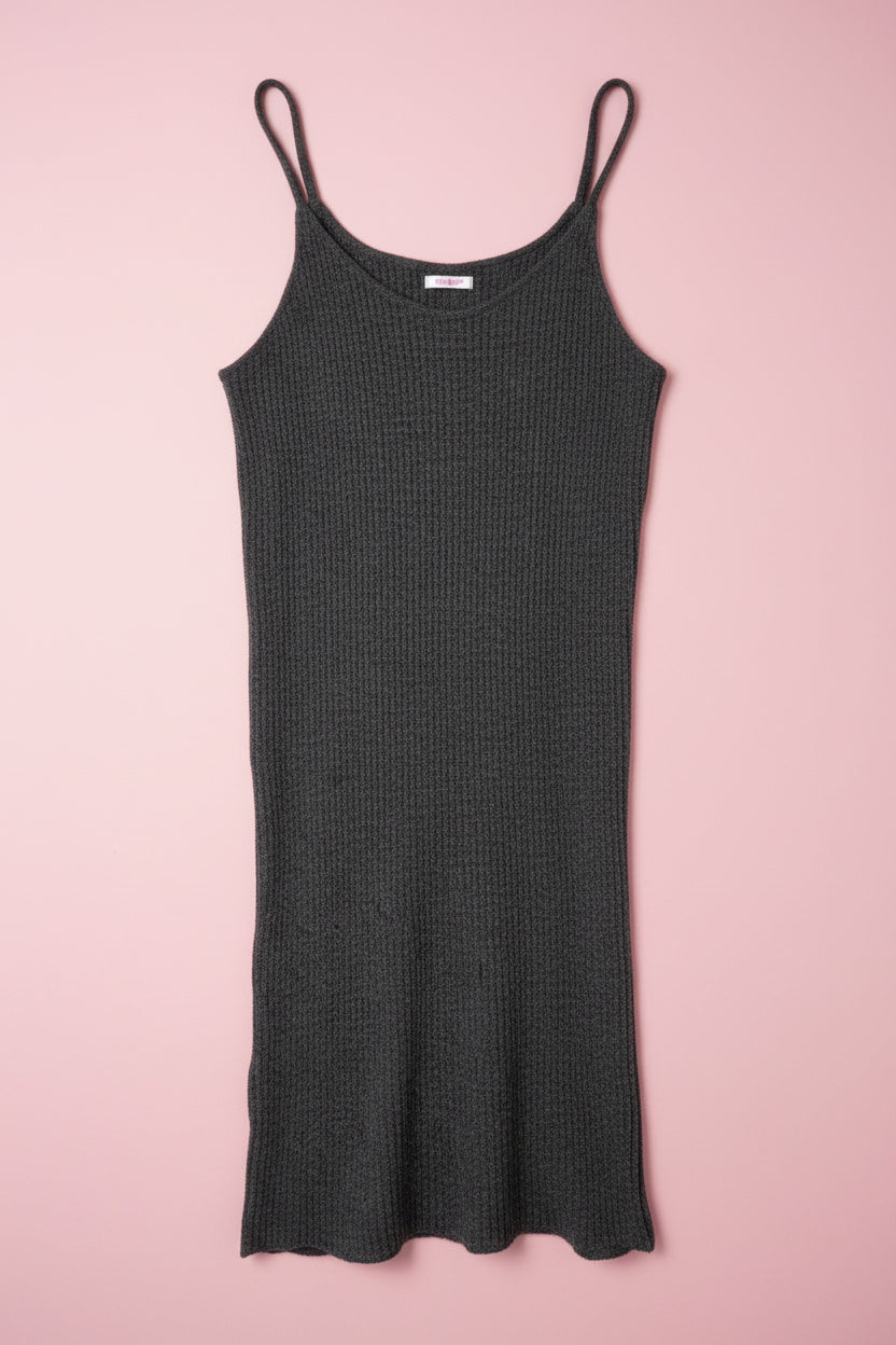 Robe grise mi-mollet – by Zainab