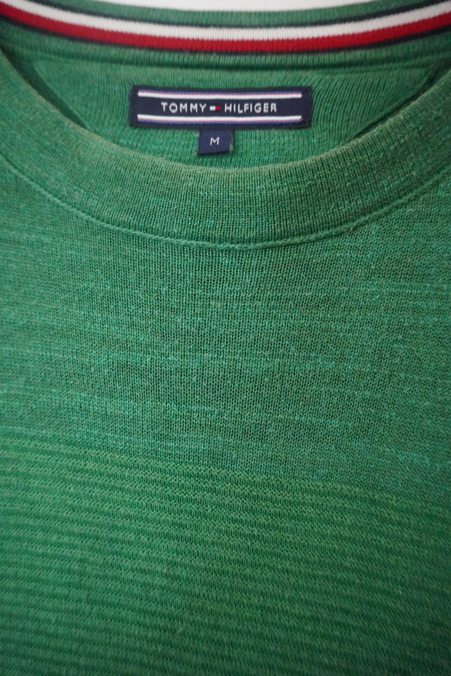 Pull vert Tommy Hilfiger – Taille – M