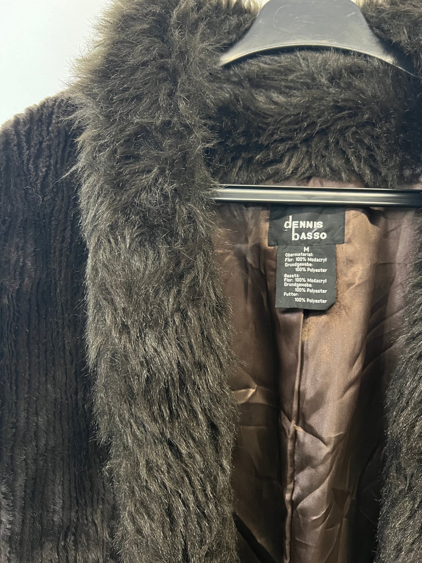 Manteau Long Fausse Fourrure - by BÉATRICE