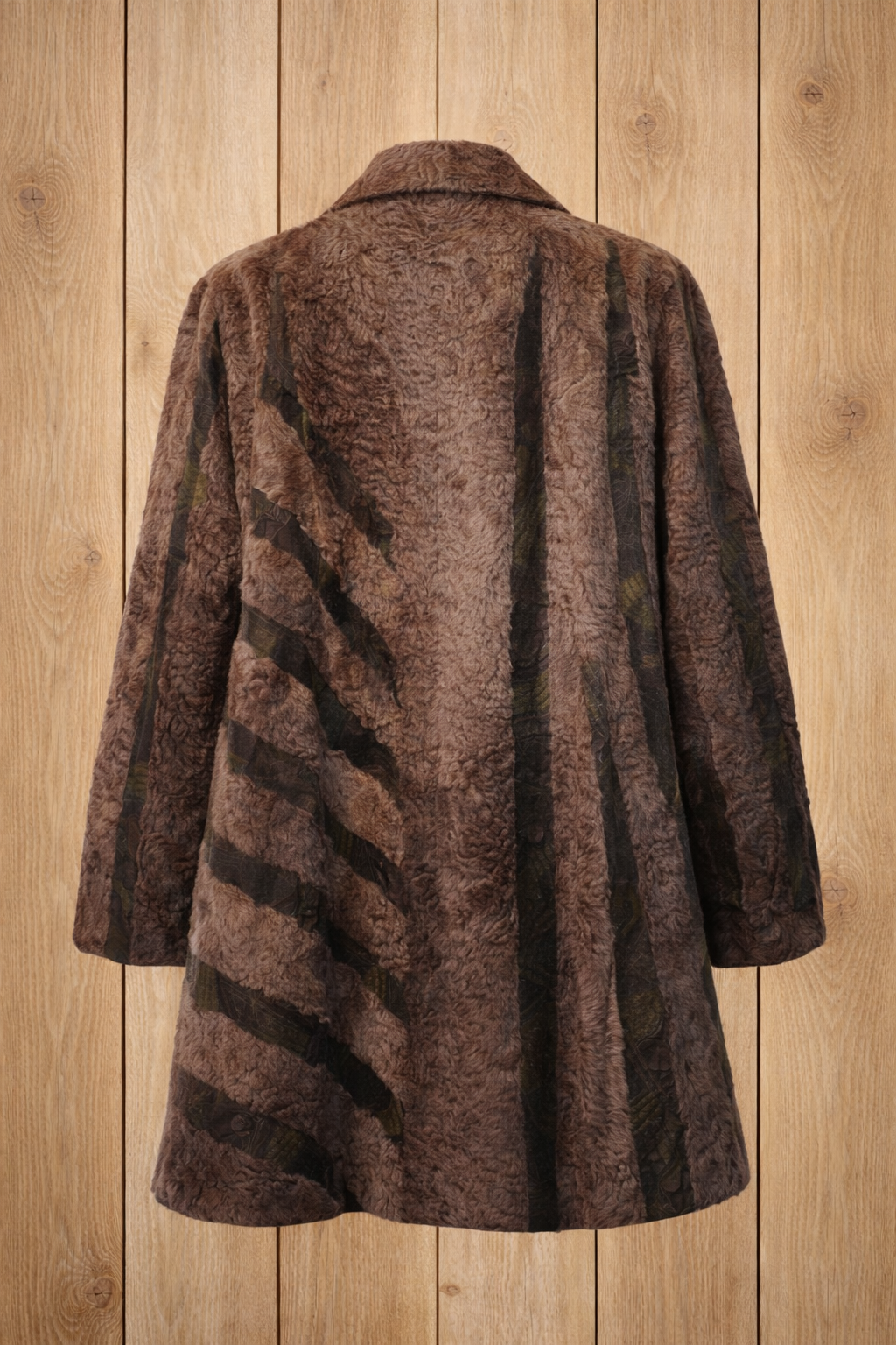 Veste mi-longue en fourrure véritable – By BÉATRICE