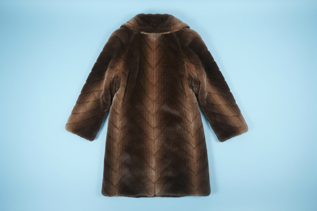 Manteau En Fourrure - by PRMEC