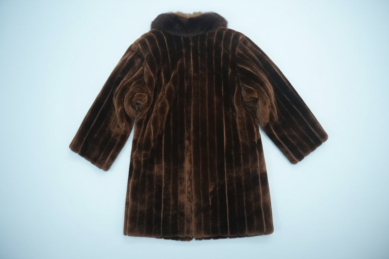 Manteau En Fourrure - by PRMEC