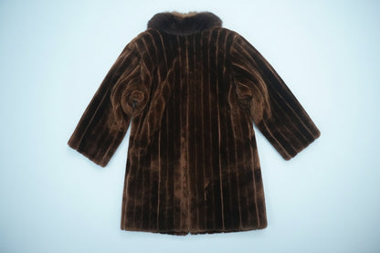 Manteau En Fourrure - by PRMEC