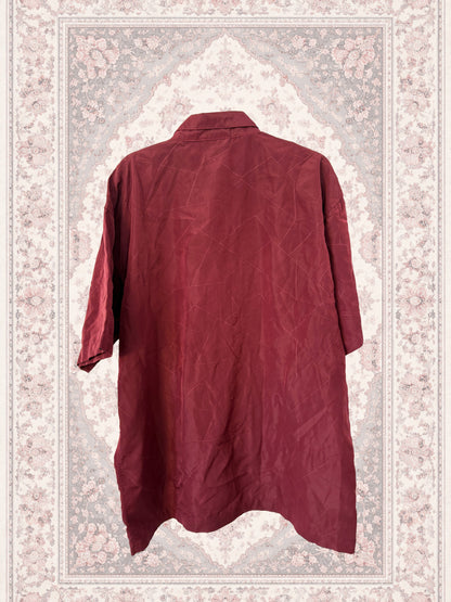 Chemise rouge à détails géométriques – By Iasmine