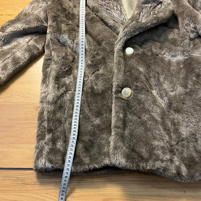 Manteau fausse fourrure gris-marron by ZAINAB
